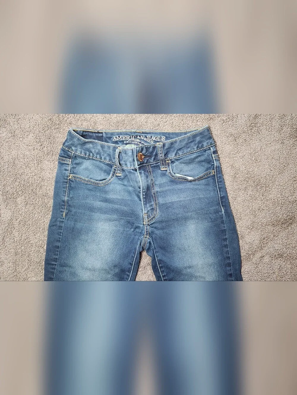 Dark Wash American Eagle Low-Rise Jeggings - Picture 10 of 16
